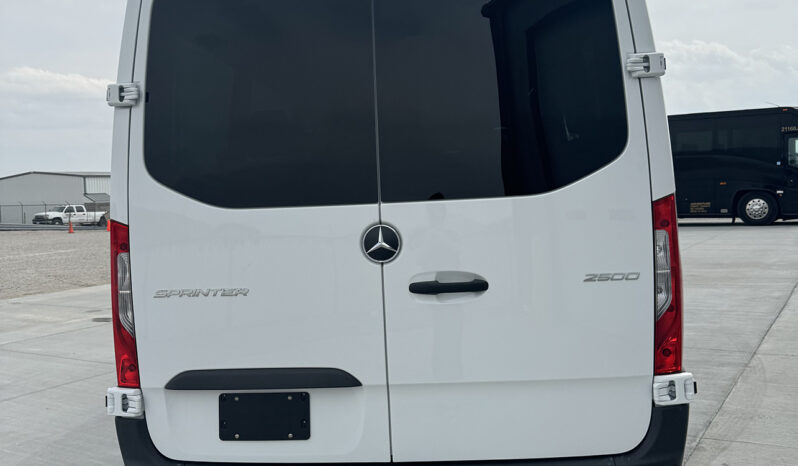 2025 Mercedes Sprinter full