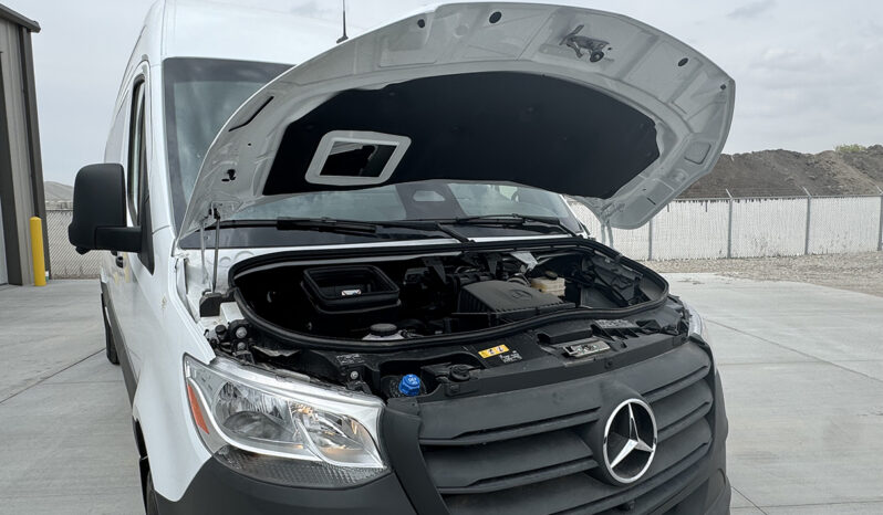 2025 Mercedes Sprinter full