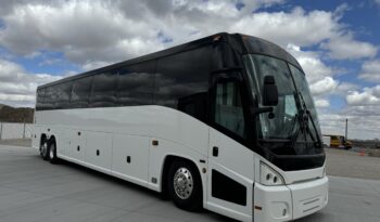 2015 MCI J4500 full