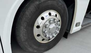 2015 MCI J4500 full
