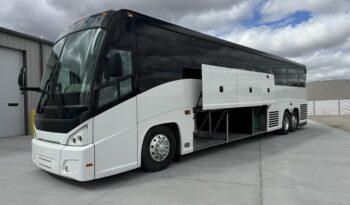 2015 MCI J4500 full