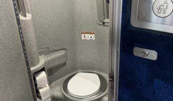 2015 MCI J4500 full