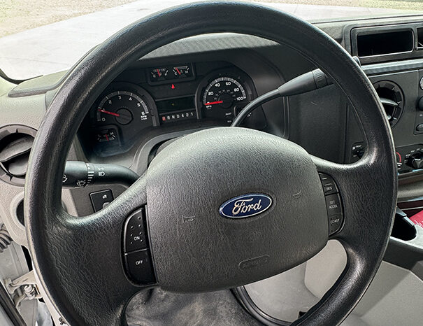 2016 Ford E350 full