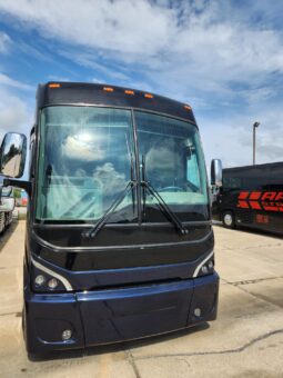 2014 MCI J4500 full