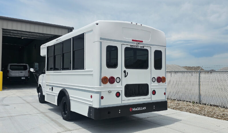 2026 GMC Savana Magellan full