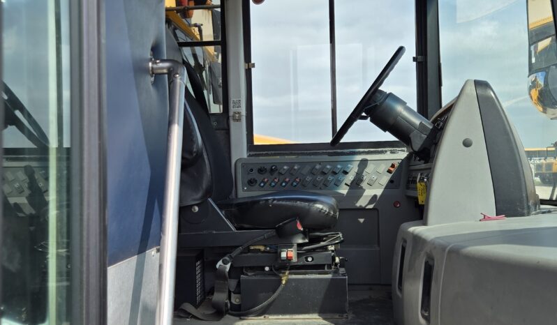 2009 Thomas Saf-t-Liner  Activity Bus 56-Passenger full