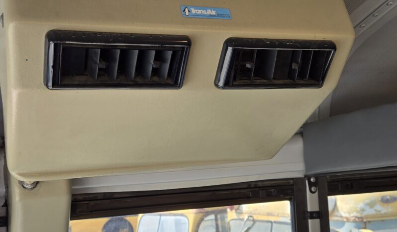 2009 Thomas Saf-t-Liner  Activity Bus 56-Passenger full