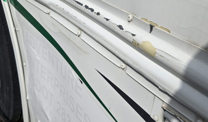 2009 Thomas Saf-t-Liner  Activity Bus 56-Passenger full