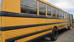 2006 Freightliner Thomas Built full