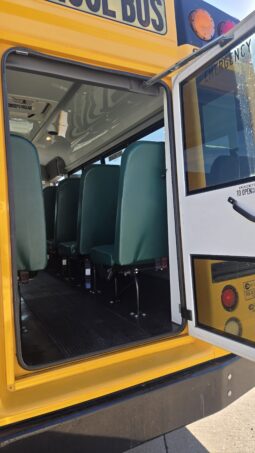 2016 Chevrolet Express Diesel Duramax 14-Pass (LOW MILES) full