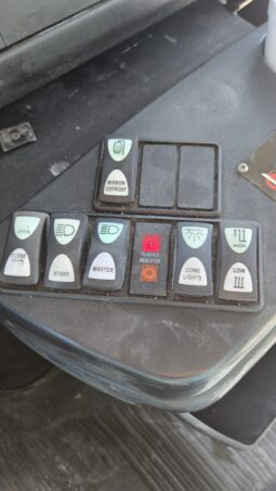 2016 Chevrolet Express Diesel Duramax 14-Pass (LOW MILES) full