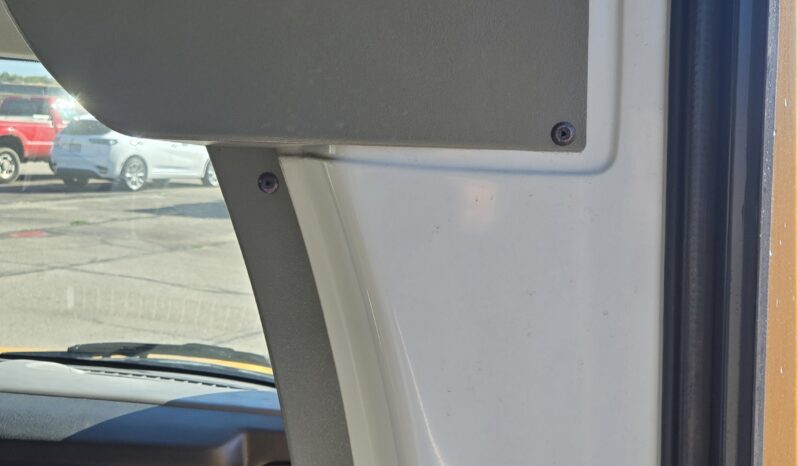 2016 Chevrolet Express Diesel Duramax 14-Pass (LOW MILES) full