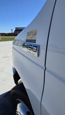 2012 Ford E450 Shuttle Van/Activity 24 Passenger full