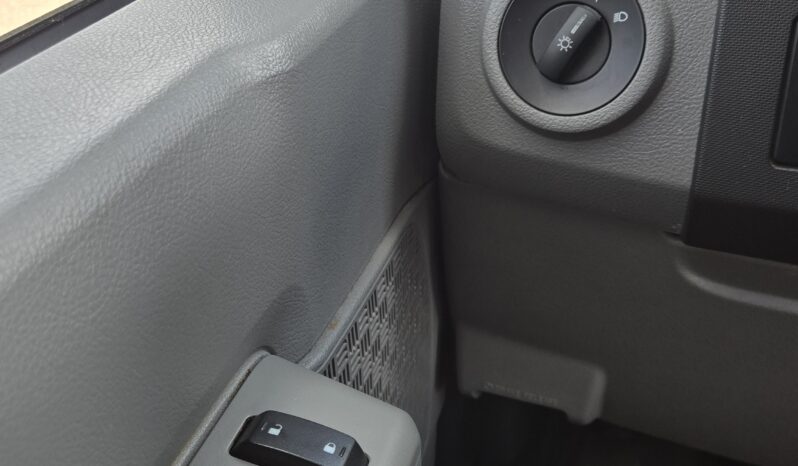 2012 Ford E450 Shuttle Van/Activity 24 Passenger full