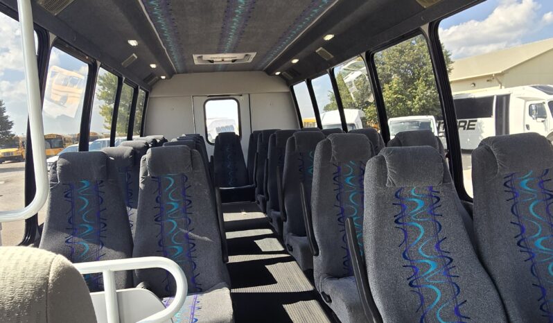 2012 Ford E450 Shuttle Van/Activity 24 Passenger full