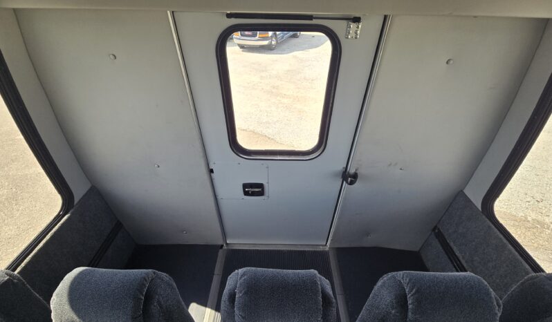 2012 Ford E450 Shuttle Van/Activity 24 Passenger full