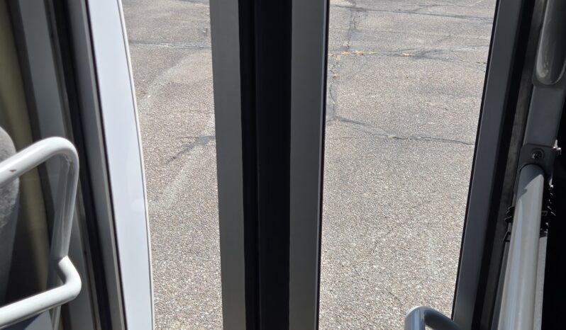 2012 Ford E450 Shuttle Van/Activity 24 Passenger full