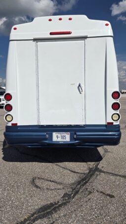 2010 Chevy Express Cutaway 14+ Passenger full