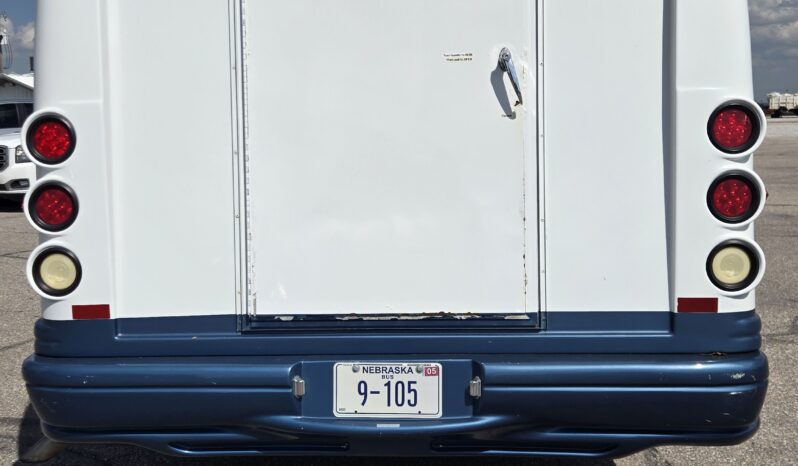 2010 Chevy Express Cutaway 14+ Passenger full