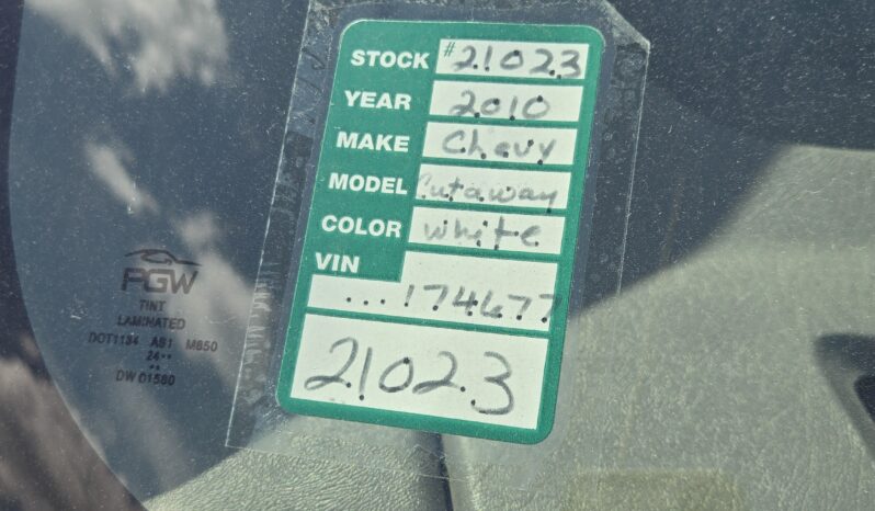 2010 Chevy Express Cutaway 14+ Passenger full