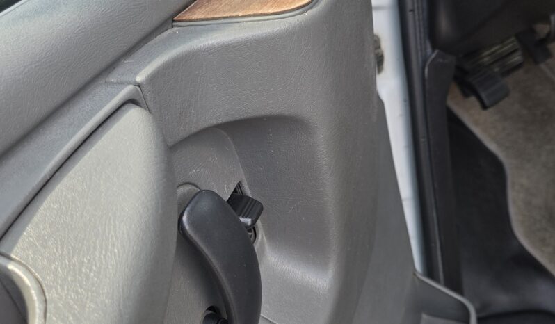 2010 Chevy Express Cutaway 14+ Passenger full