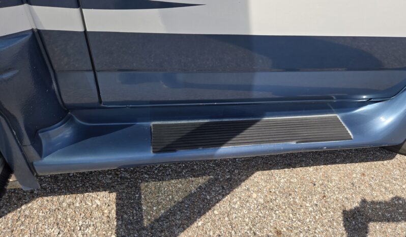 2010 Chevy Express Cutaway 14+ Passenger full