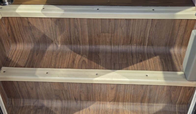 2010 Chevy Express Cutaway 14+ Passenger full