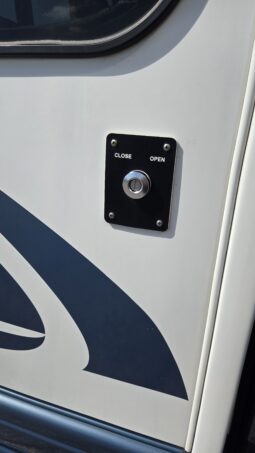 2010 Chevy Express Cutaway 14+ Passenger full