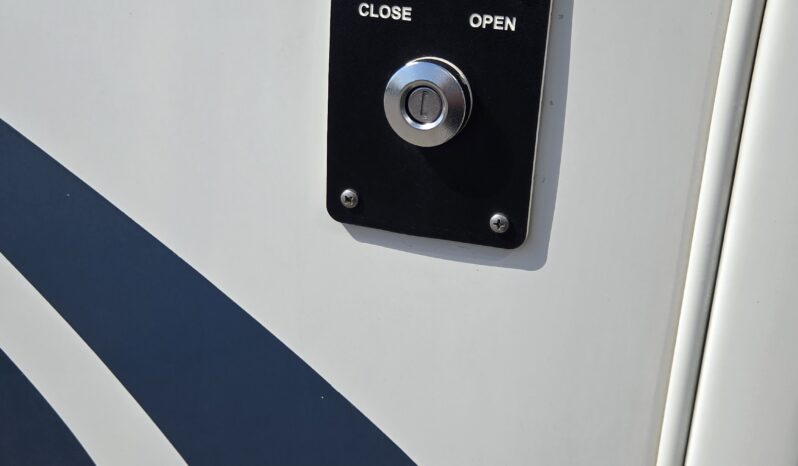 2010 Chevy Express Cutaway 14+ Passenger full