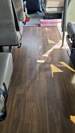 2010 Chevy Express Cutaway 14+ Passenger full