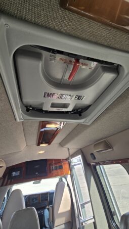 2010 Chevy Express Cutaway 14+ Passenger full