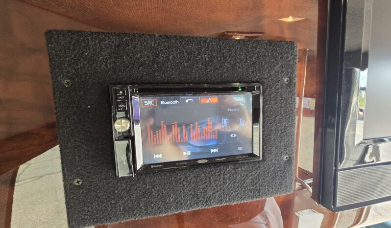 2010 Chevy Express Cutaway 14+ Passenger full