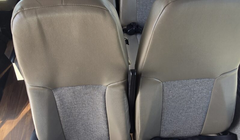 2010 Chevy Express Cutaway 14+ Passenger full