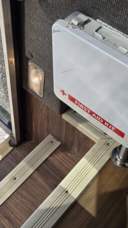 2010 Chevy Express Cutaway 14+ Passenger full