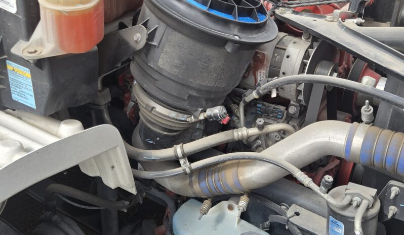 2018 Freightliner Executive Spec Coach M2 37-Capacity full