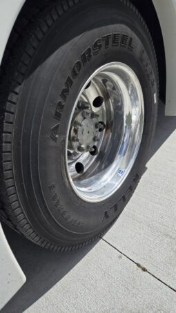 2018 Freightliner Executive Spec Coach M2 37-Capacity full