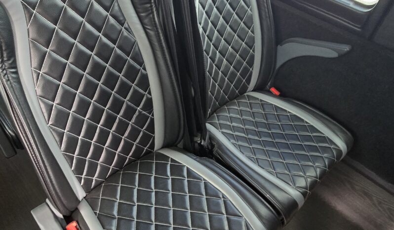 2018 Freightliner Executive Spec Coach M2 37-Capacity full