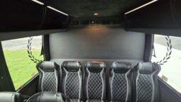 2018 Freightliner Executive Spec Coach M2 37-Capacity full