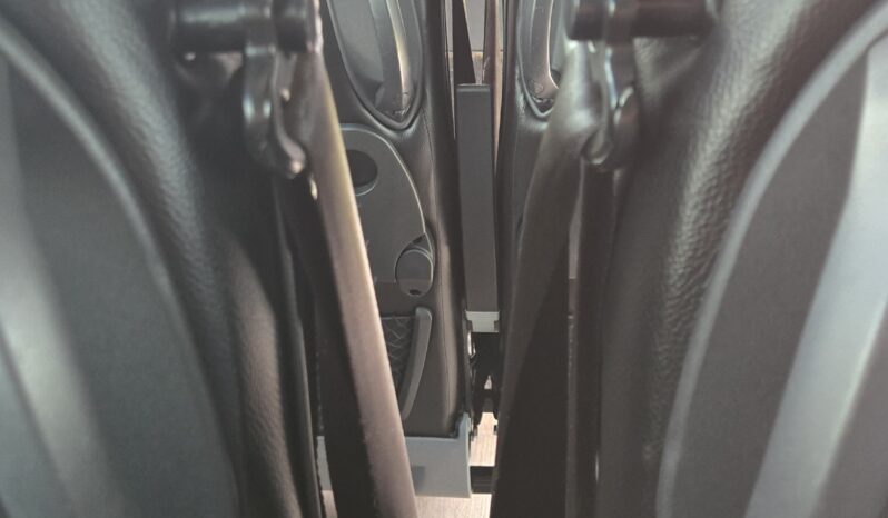 2018 Freightliner Executive Spec Coach M2 37-Capacity full