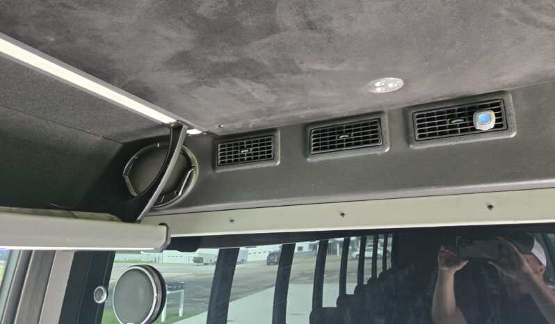 2018 Freightliner Executive Spec Coach M2 37-Capacity full