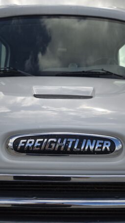 2018 Freightliner Executive Spec Coach M2 37-Capacity full