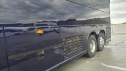 2013 MCI J4500 54 Passenger Luxury Coach Limo Spec full