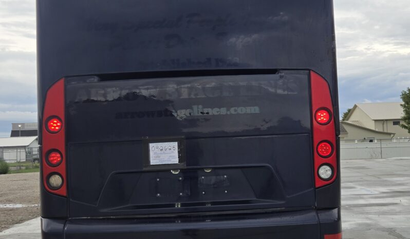 2013 MCI J4500 54 Passenger Luxury Coach Limo Spec full