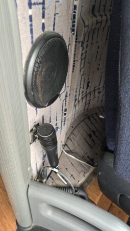 2013 MCI J4500 54 Passenger Luxury Coach Limo Spec full