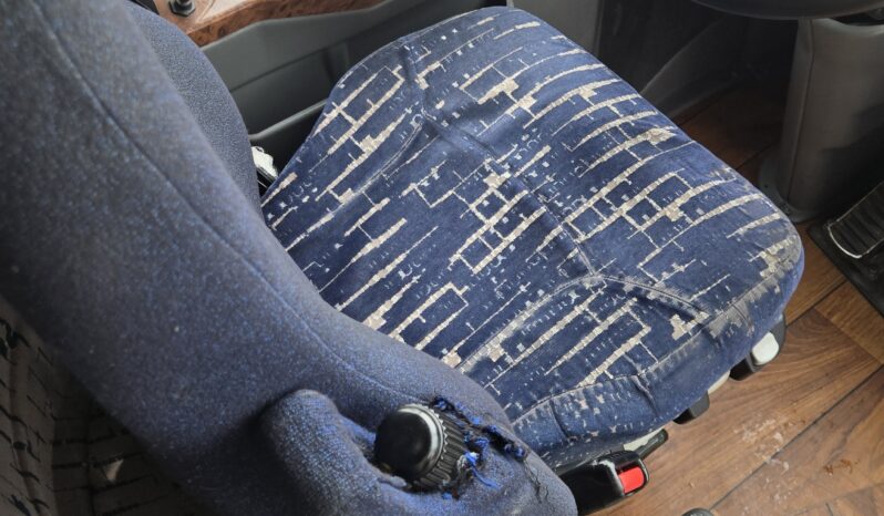 2013 MCI J4500 54 Passenger Luxury Coach Limo Spec full