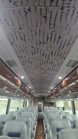 2013 MCI J4500 54 Passenger Luxury Coach Limo Spec full