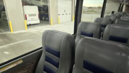 2013 MCI J4500 54 Passenger Luxury Coach Limo Spec full