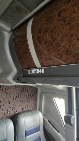 2013 MCI J4500 54 Passenger Luxury Coach Limo Spec full