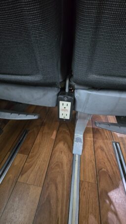 2013 MCI J4500 54 Passenger Luxury Coach Limo Spec full