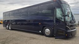 2014 MCI J4500 54 Passenger Luxury Coach full